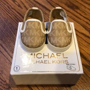 Michael Michael Kors Crib Shoe